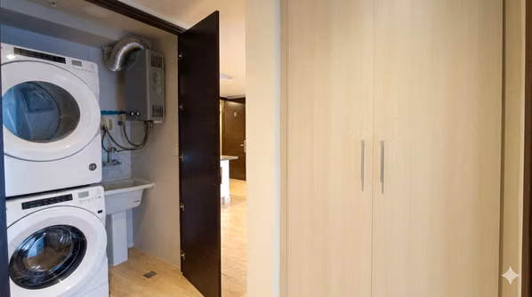 Apartamento en Costa del Este con Vista al Mar y la Ciudad | Piso Alto | 2 Recámaras