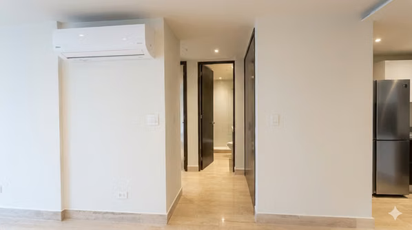 Apartamento en Costa del Este con Vista al Mar y la Ciudad | Piso Alto | 2 Recámaras