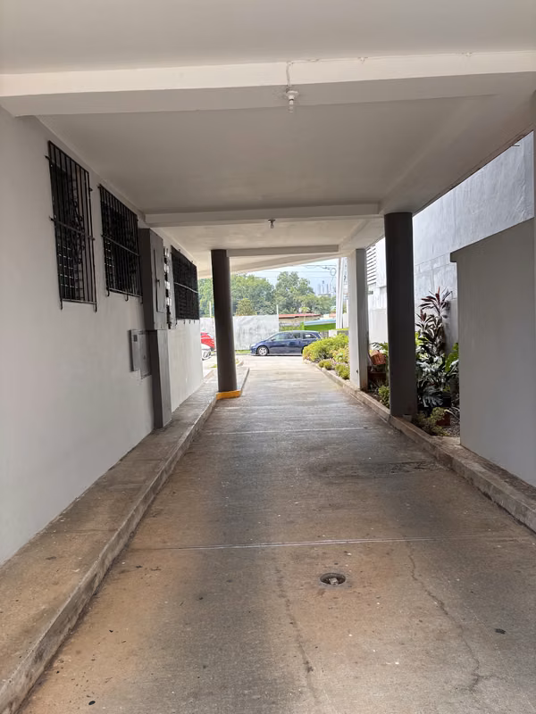 LA LOMA, near Hosp.San Fernando, 3 rec.!