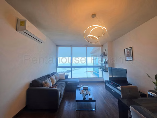 Apartment for rent in Avenida Balboa Ph Grandbay Tower NS