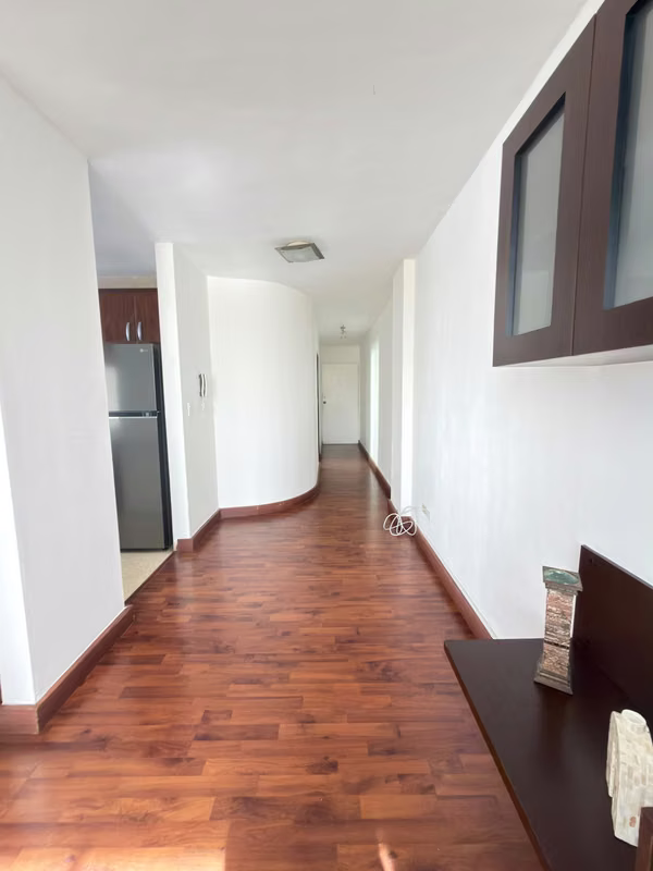 ALQUILA APARTAMENTO AMOBLADO COCO DEL MAR
