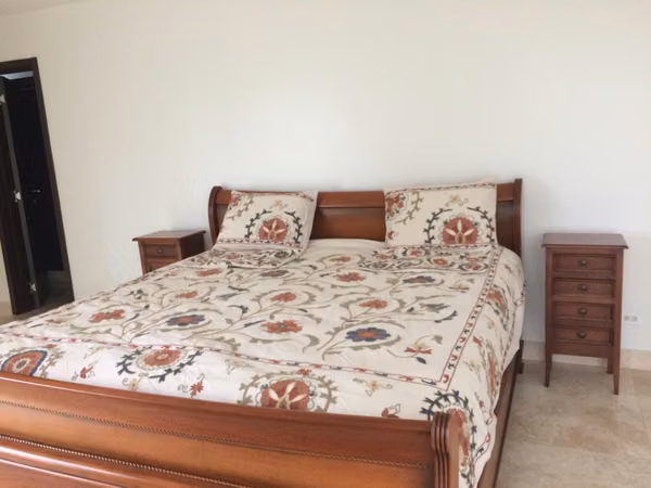 SELL APARTMENT IN PH ALLURE
