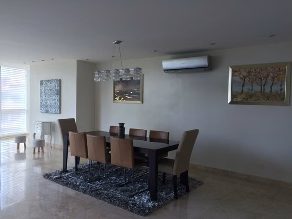 SELL APARTMENT IN PH ALLURE