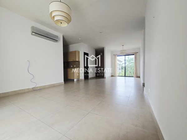 Alquiler Embassy Village  201 m²  3BR  Family Room  High Floor Forest View  Balconies  Luxury Rental
