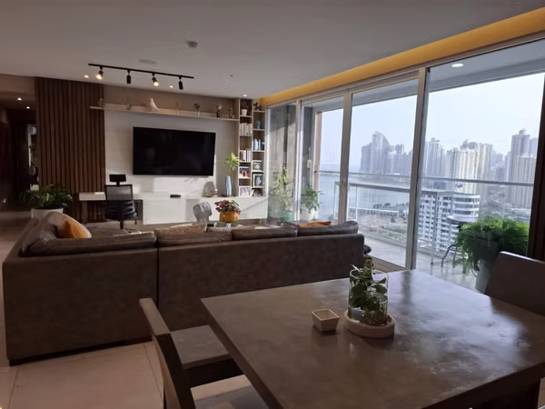 Apartment for rent in Coco del Mar.