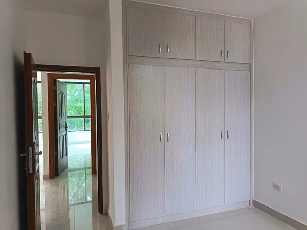 TO PREMIERE APT REAL ROAD OF BETANIA $750 / 2REC VERY CLOSE TO THE GOLD