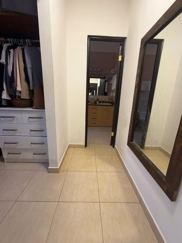 Sale of House in Villa Valencia, Costa Sur