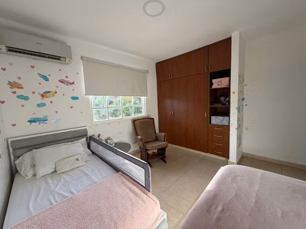 Sale of House in Villa Valencia, Costa Sur