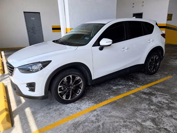 Mazda CX-5 Grand Touring 2017 | 65,500 km
