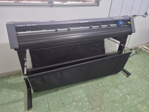 Plotter de corte Roland