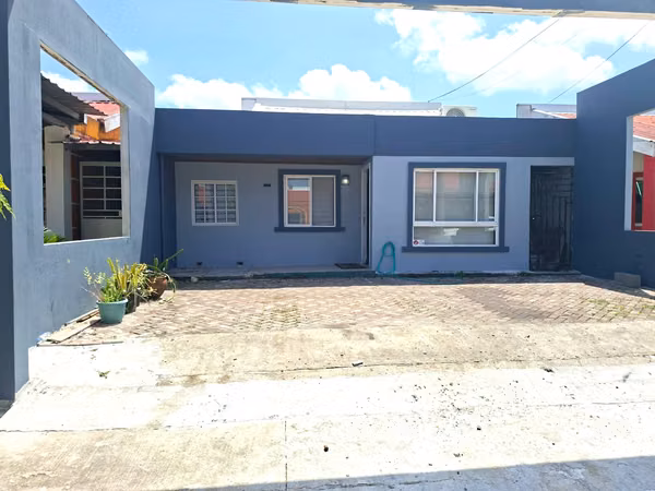 27465. House for sale at appraised value: 189 m², 3 bedrooms, 2 bathrooms