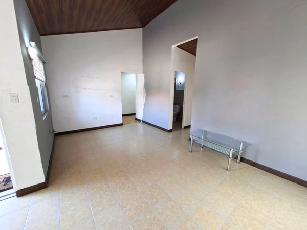 27465. House for sale at appraised value: 189 m², 3 bedrooms, 2 bathrooms