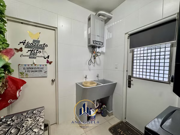 Beautiful House for Sale – PH Sierra Nevada, Paseo del Norte