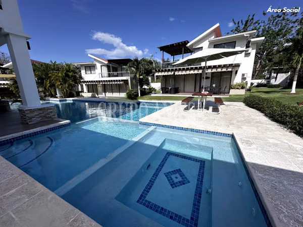 Oportunidad! Se Alquila Bella Casa Amoblada en Rio Mar San Carlos