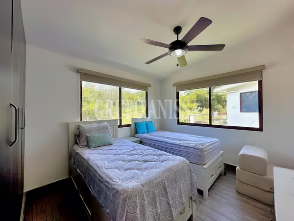 Oportunidad! Se Alquila Bella Casa Amoblada en Rio Mar San Carlos