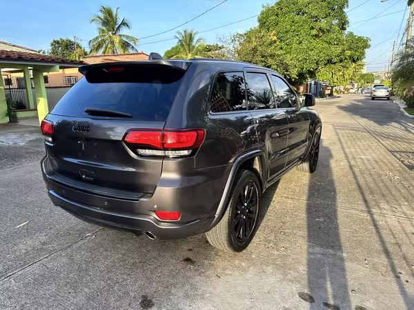 Jeep Grand Cherokee High Altitude