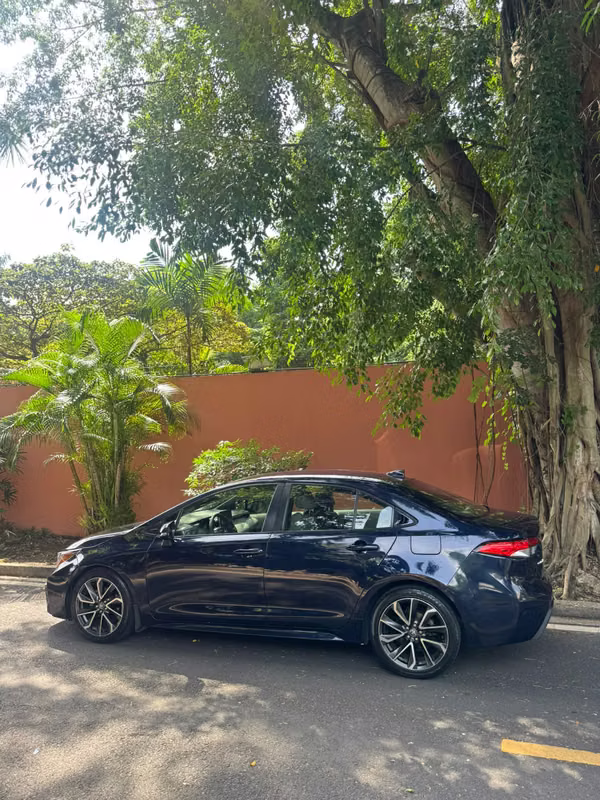 TOYOTA COROLLA SE 2020 $15.900