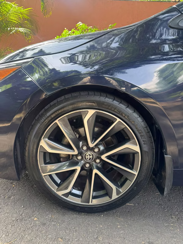 TOYOTA COROLLA SE 2020 $15.900