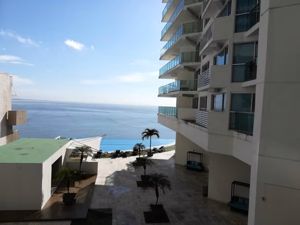 APARTMENT IN FRONT OF THE SEA FURNISHED