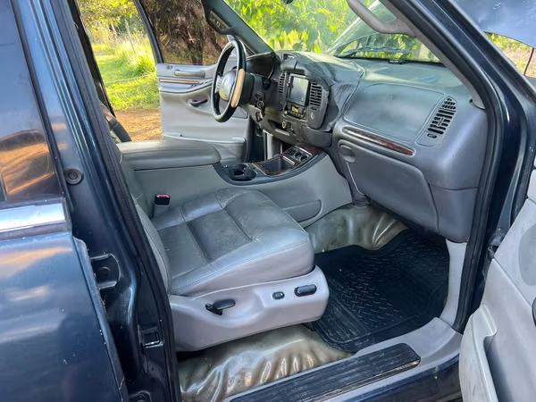 Lincoln Navigator