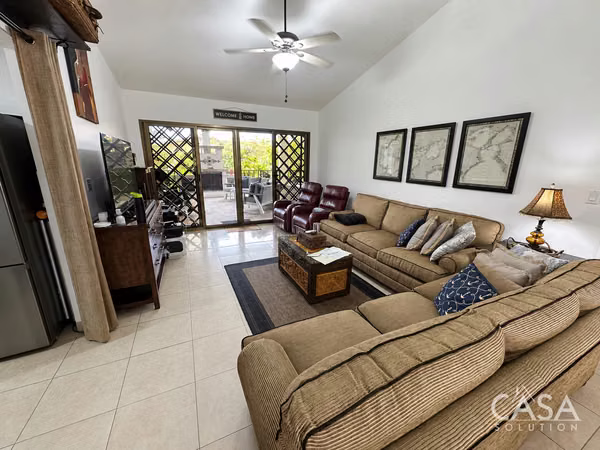 3-Bedroom Home with Mountain Views &amp; Jacuzzi in Alto Boquete