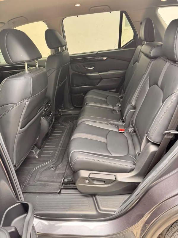 VENDO  HONDA PILOT 2025 - 11mil kilómetros