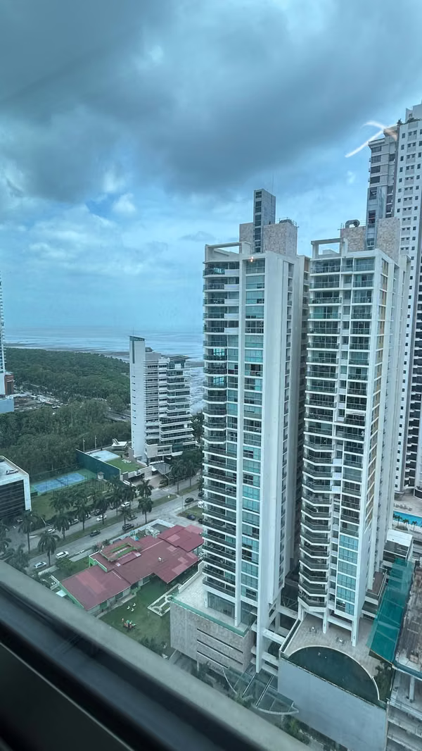 APARTMENT FOR SALE IN COSTA DEL ESTE - P.H. Mirador