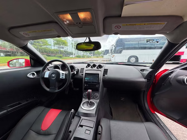 2004 NISSAN 350 Z