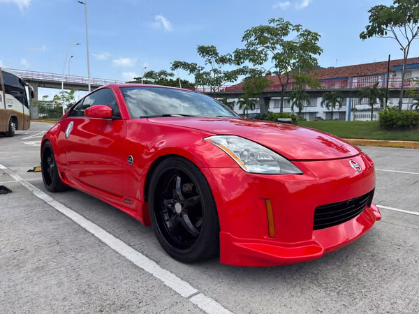 2004 NISSAN 350 Z