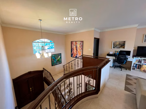 Costa del Este Luxurious House for Sale