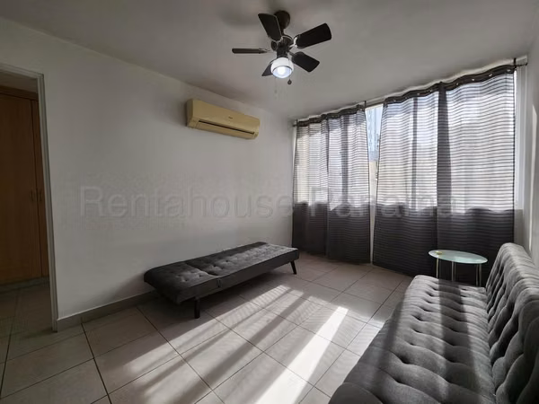 Apartment for rent in County of the King. PH GREEN PARK. 27LDC506