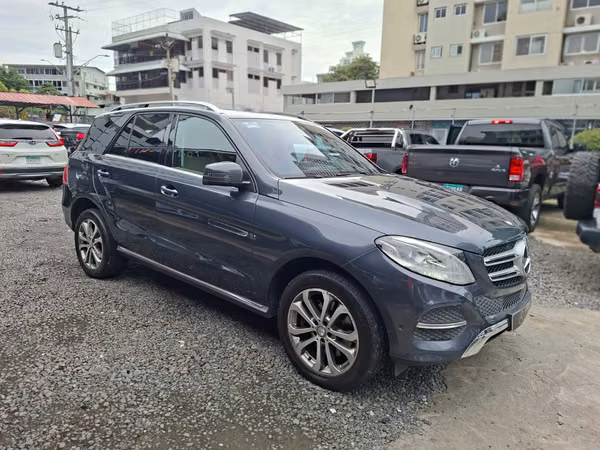 Mercedes Benz GLE