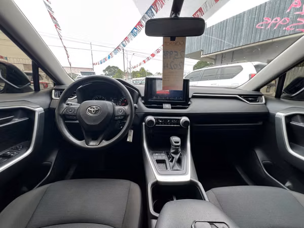 TOYOTA RAV4 2024 AUTOMATICA! 1 AÑO DE GARANTIA!! DISPONIBLE EN DAVID CHIRIQUÍ