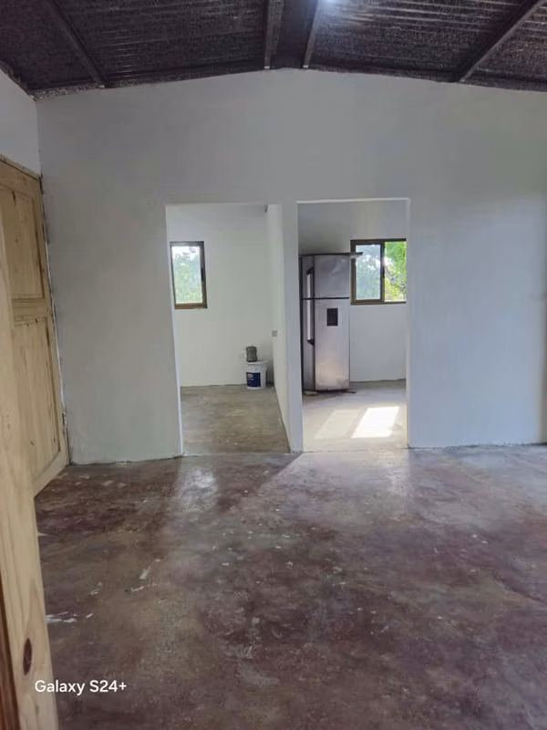 HOUSE FOR SALE IN LOS POZOS - HERRERA