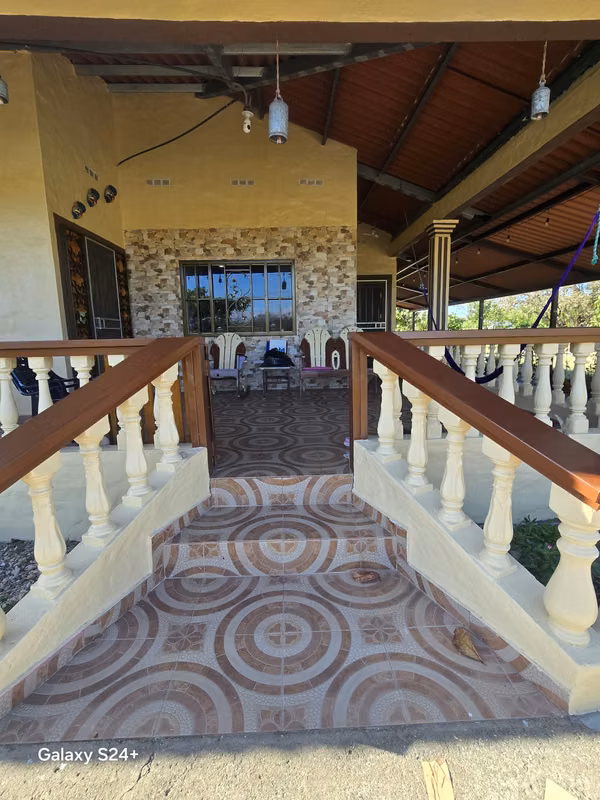 CASA EN VENTA EN PENONOMÉ