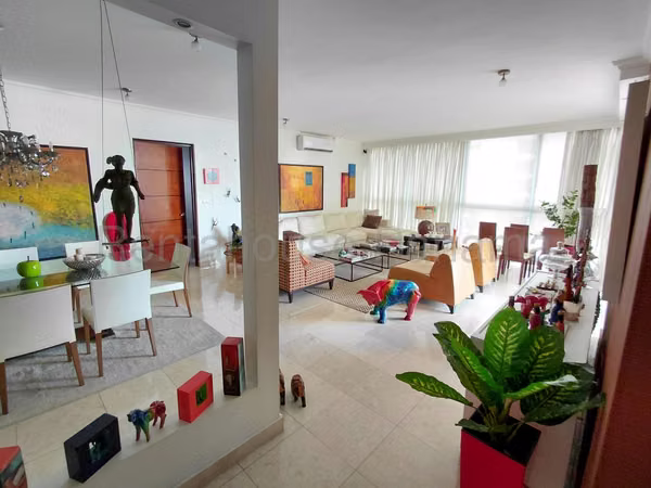 Apartamento en Venta en Punta Paitilla. PORTO VITA