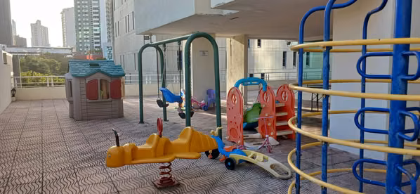 ALQUILAMOS APARTAMENTO AMOBLADO OBARRIO B/1,400.00