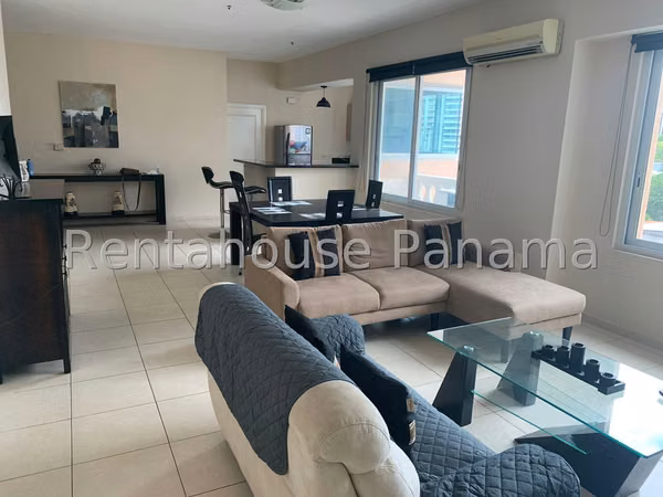 Alquiler de Apartamento en Avenida Balboa Ph Vista del Mar KC
