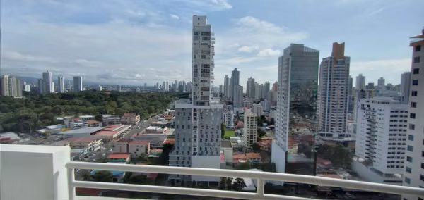 ALQUILER APARTAMENTO AMOBLADO EN PH MONTEMAR