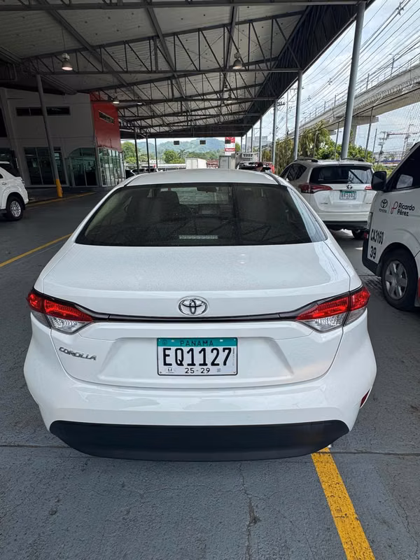 TOYOTA COROLLA 2025