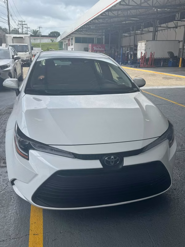 TOYOTA COROLLA 2025