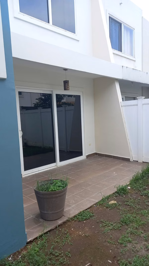 !OFERTA! Casa Duplex impecable lista para habitar