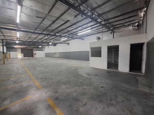 Warehouse for Rent in Parque Lefevre – Santa Elena