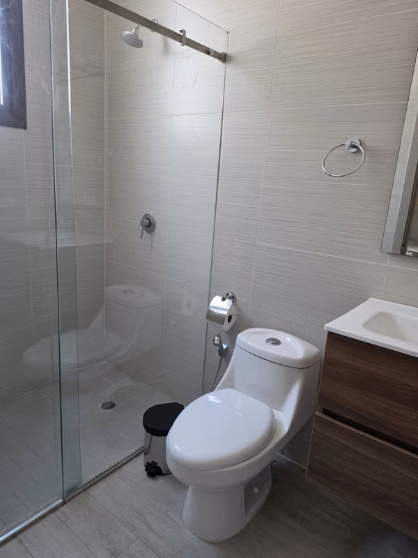 VENDO APARTAMENTO. COSTAMARE. COSTA SUR. TOCUMEN. COLEGIOS.