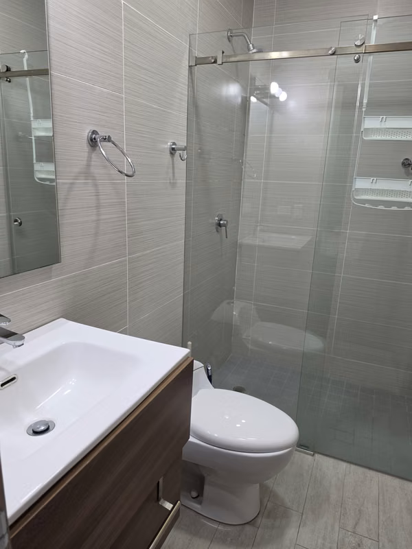 VENDO APARTAMENTO. COSTAMARE. COSTA SUR. TOCUMEN. COLEGIOS.