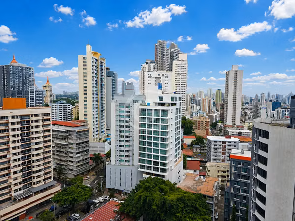 Venta Apartamento PH Miro El Cangrejo Remate Bancario 1,984 $/m2