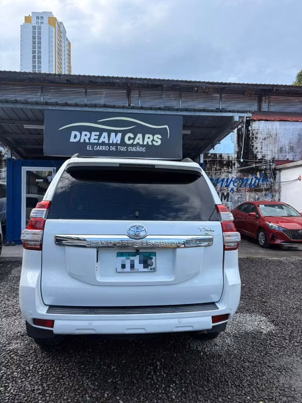 Toyota Land Cruiser Prado