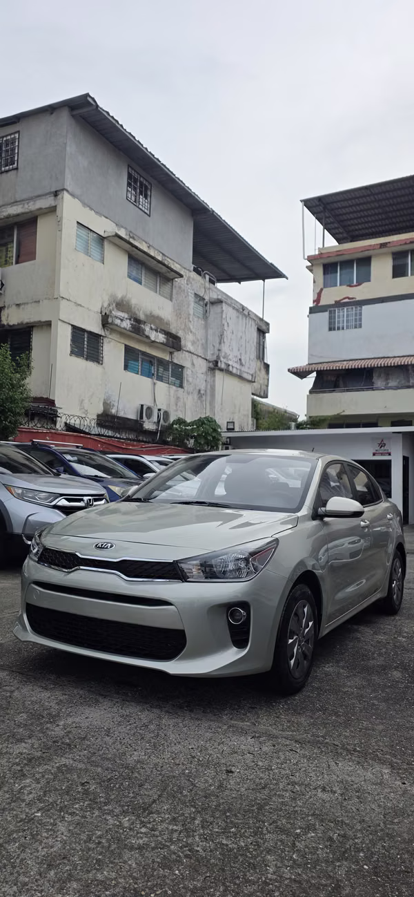 KIA RIO AUTOMÁTICO 2020