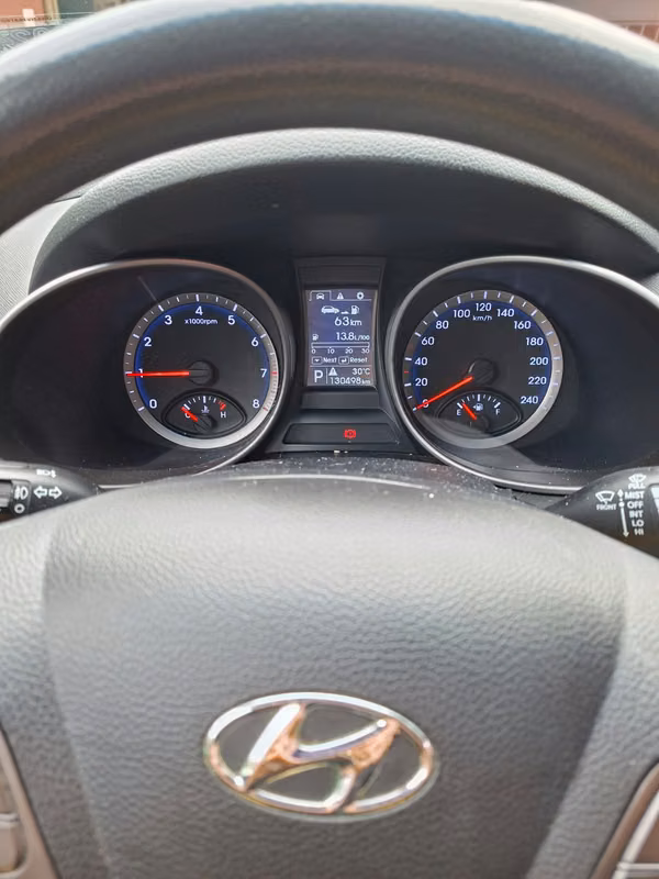 VENTA DE CAMIONETA HYUNDAYI - SANTA FE