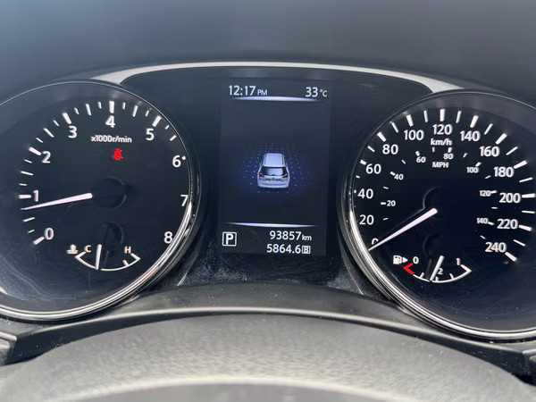 NISSAN X-TRAIL 2017 - Impecable
